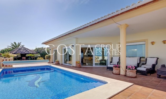 Resale - Villa -
Teulada - Moraira