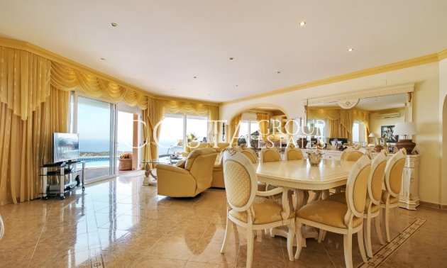 Resale - Villa -
Teulada - Moraira