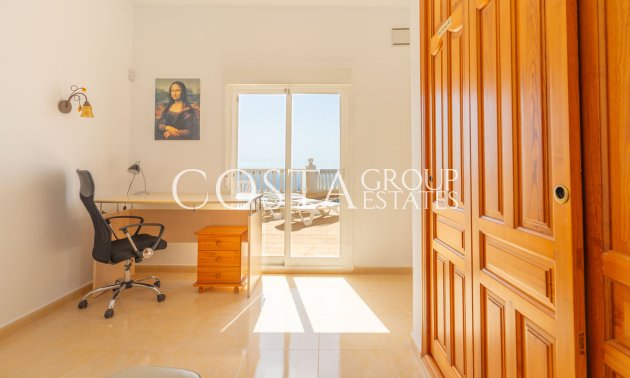 Resale - Villa -
Benitachell - Benitachell Centro