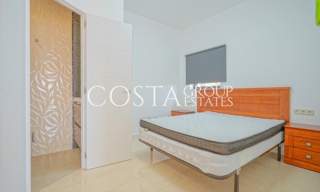 Resale - Villa -
Benitachell - Benitachell Centro