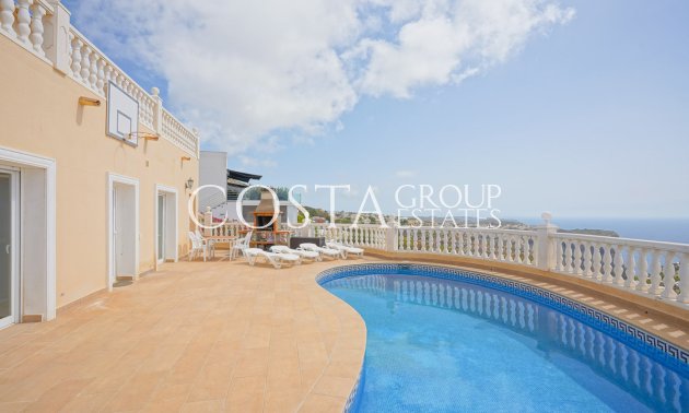 Resale - Villa -
Benitachell - Benitachell Centro