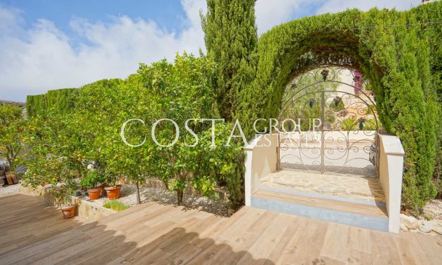 Resale - Villa -
Benitachell - Benitachell Centro