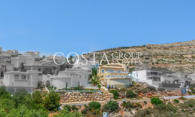 Resale - Villa -
Benitachell - Benitachell Centro