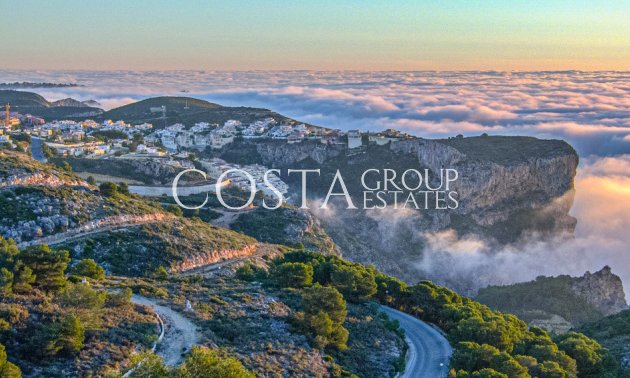 Resale - Villa -
Benitachell - Benitachell Centro