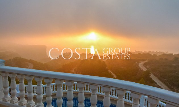 Resale - Villa -
Benitachell - Benitachell Centro