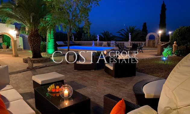 Resale - Villa -
Benissa - Benissa Centro