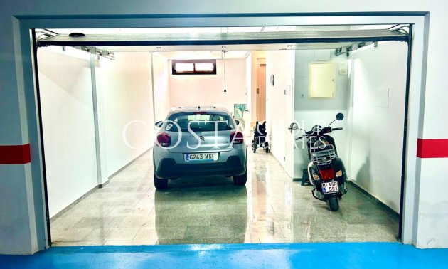 Odsprzedaż - Dom -
Calpe - Calpe Centro