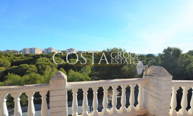 Resale - Villa -
Orihuela - Campoamor
