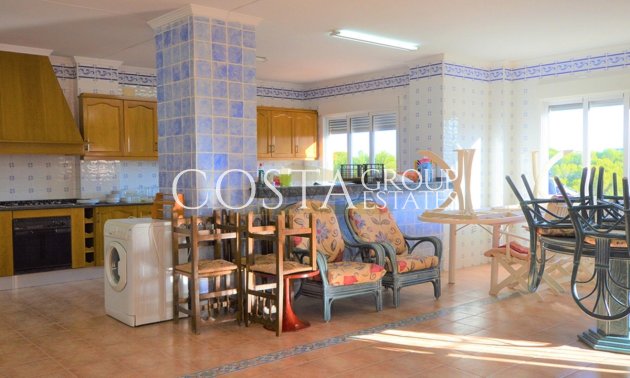 Resale - Villa -
Orihuela - Campoamor