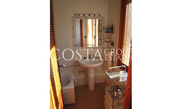 Resale - Villa -
Orihuela - Campoamor