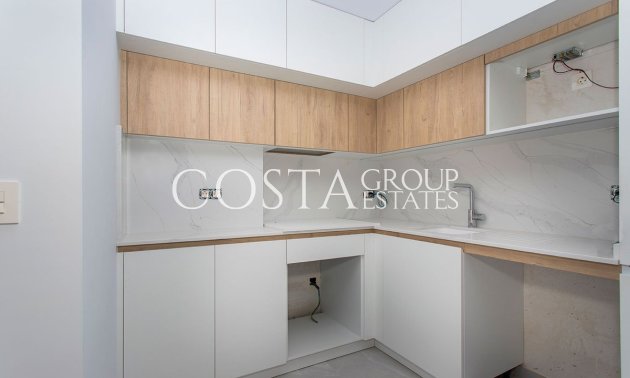 Resale - Apartments -
Torrevieja - Torrevieja Centro