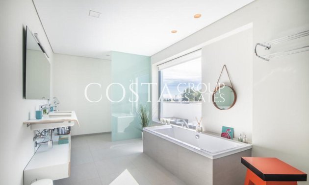 Herverkoop - Villa -
Orihuela - Las Colinas Golf