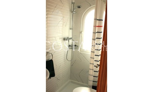 Herverkoop - Villa -
Orihuela - La Zenia