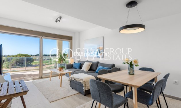 Resale - Apartments -
Orihuela - Orihuela Costa