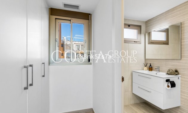 Resale - Apartments -
Orihuela - Orihuela Costa