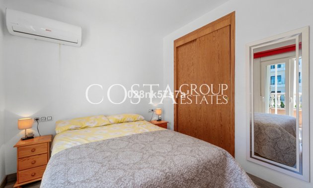 Resale - House -
Orihuela - La Zenia