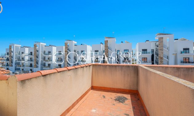 Resale - House -
Orihuela - La Zenia