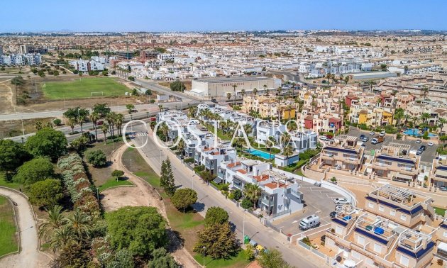 Resale - Apartments -
Orihuela - Punta Prima