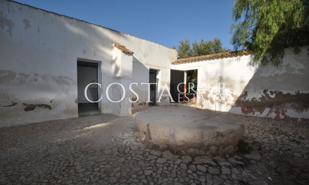 Revente - Villa -
Fortuna - Fortuna Centro