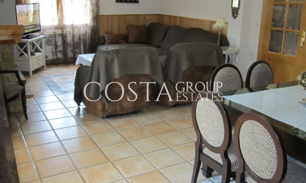 Herverkoop - Villa -
Yecla - Yecla Centro