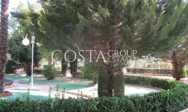 Revente - Villa -
Yecla - Yecla Centro