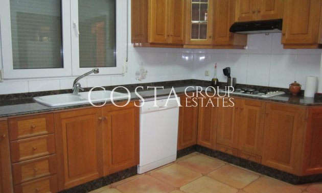 Revente - Villa -
Yecla - Yecla Centro