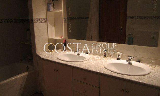 Revente - Villa -
Yecla - Yecla Centro