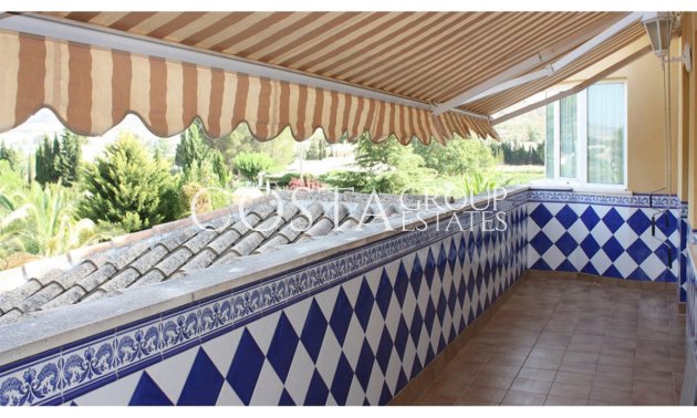 Herverkoop - Villa -
Yecla - Yecla Centro