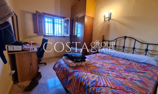 Wiederverkauf - Villa -
Pinoso - Pinoso Centro