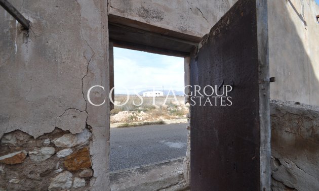 Wiederverkauf - House -
Pinoso - Pinoso Centro