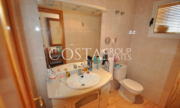 Herverkoop - Huis -
Pinoso - Pinoso Centro