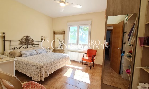 Odsprzedaż - Willa -
Yecla - Yecla Centro