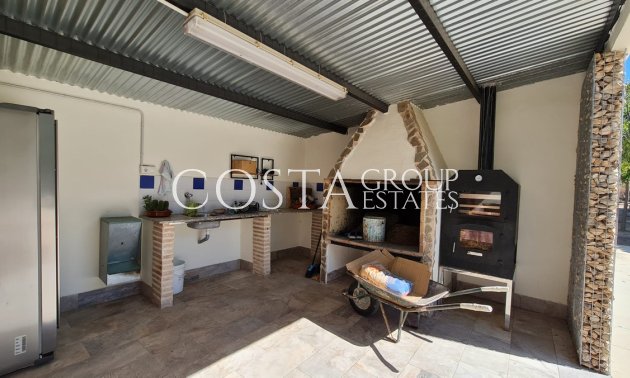 Odsprzedaż - Willa -
Yecla - Yecla Centro