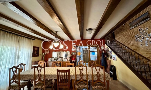 Herverkoop - Villa -
Yecla - Yecla Centro