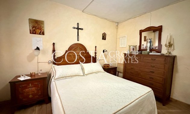 Herverkoop - Villa -
Yecla - Yecla Centro