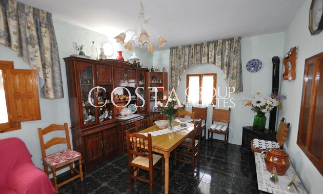 Wiederverkauf - Villa -
Abanilla - Abanilla Centro