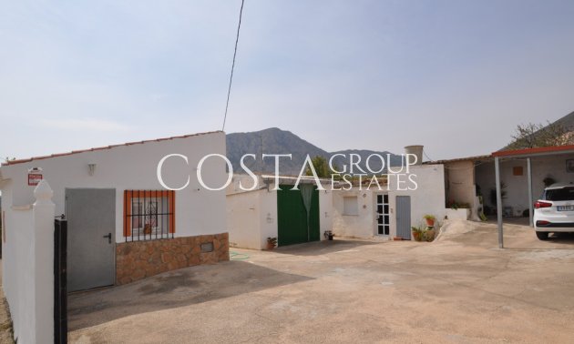 Wiederverkauf - Villa -
Abanilla - Abanilla Centro