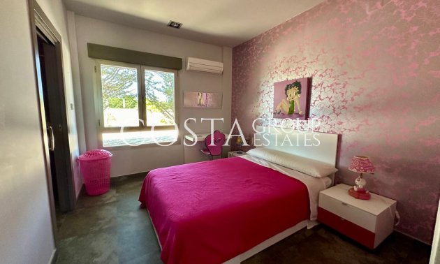 Herverkoop - Villa -
Yecla - Yecla Centro