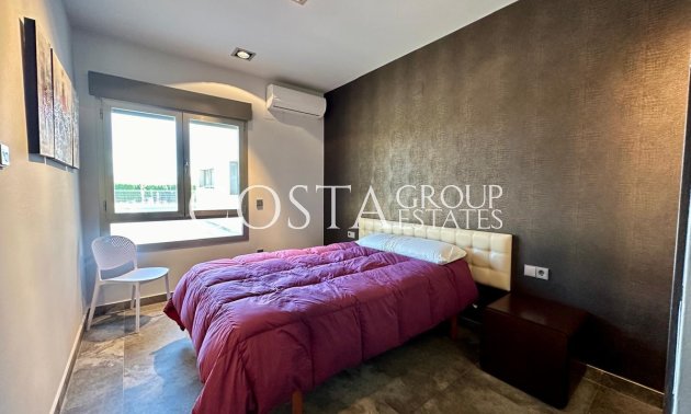 Herverkoop - Villa -
Yecla - Yecla Centro