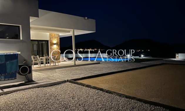 Wiederverkauf - Villa -
Pinoso - Pinoso Centro