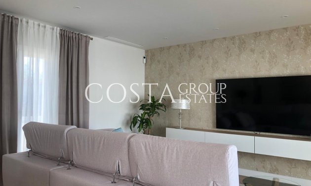 Resale - Villa -
Pinoso - Pinoso Centro