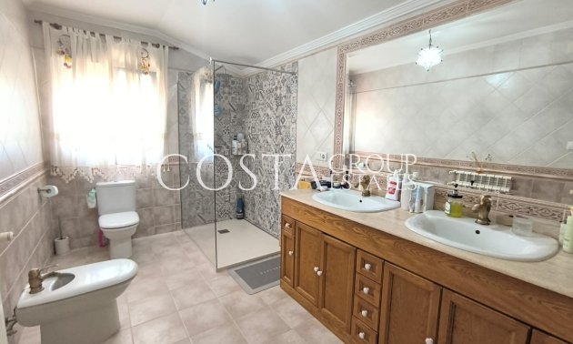 Resale - Villa -
Yecla - Yecla Centro