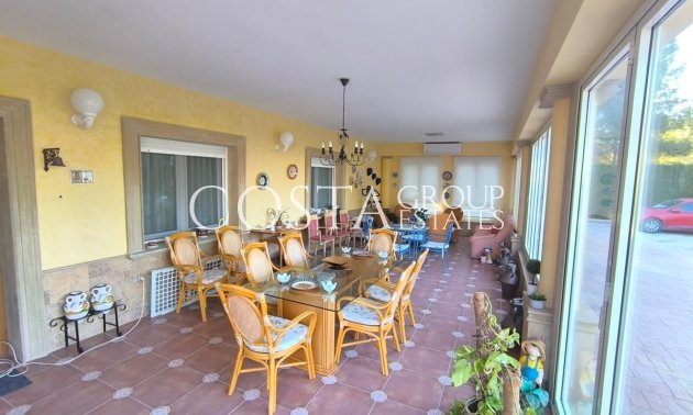 Herverkoop - Villa -
Yecla - Yecla Centro