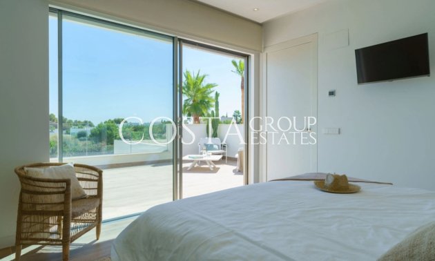 Resale - Villa -
Orihuela - Las Colinas Golf