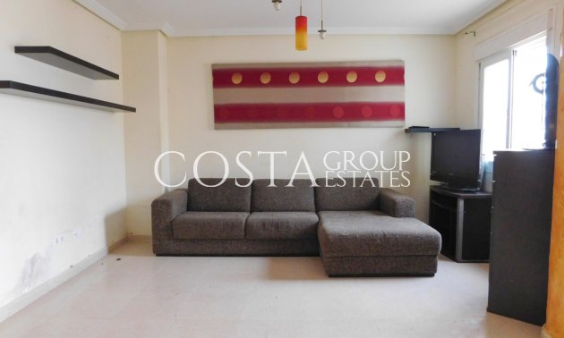 Resale - Villa -
Rojales - Ciudad Quesada