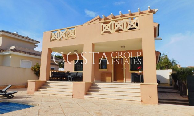 Resale - Villa -
Rojales - Ciudad Quesada