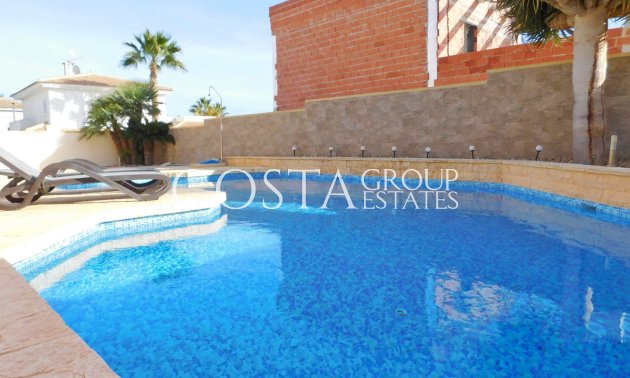 Resale - Villa -
Rojales - Ciudad Quesada