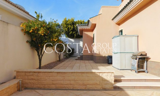 Resale - Villa -
Rojales - Ciudad Quesada