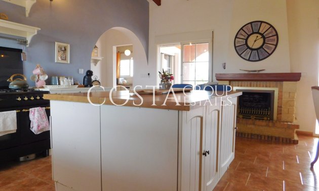 Odsprzedaż - Willa -
Dolores - Dolores Centro