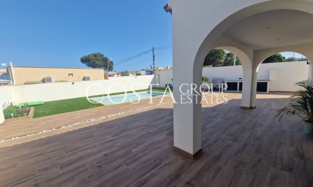 Resale - Villa -
Orihuela - Los Balcones